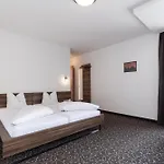 Garni Birkhahn Hotel 3*
