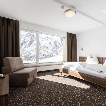 Hotel Garni Birkhahn Galtür