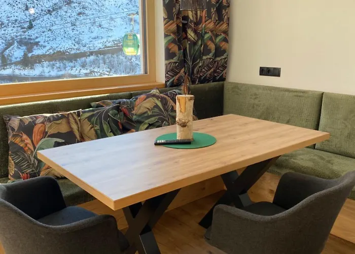 Garni Birkhahn Hotel Galtuer